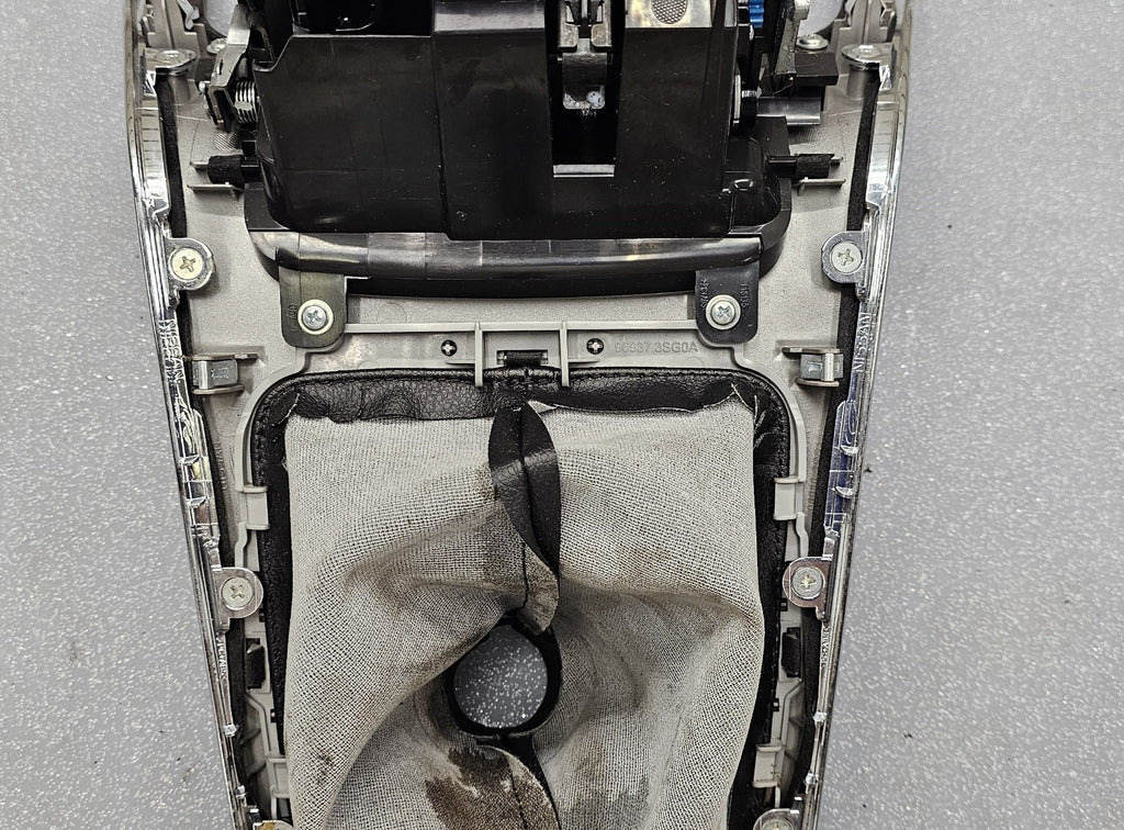 🔥13-16 Nissan Sentra Center Console Shifter Trim Bezel Ashtray OEM Silver