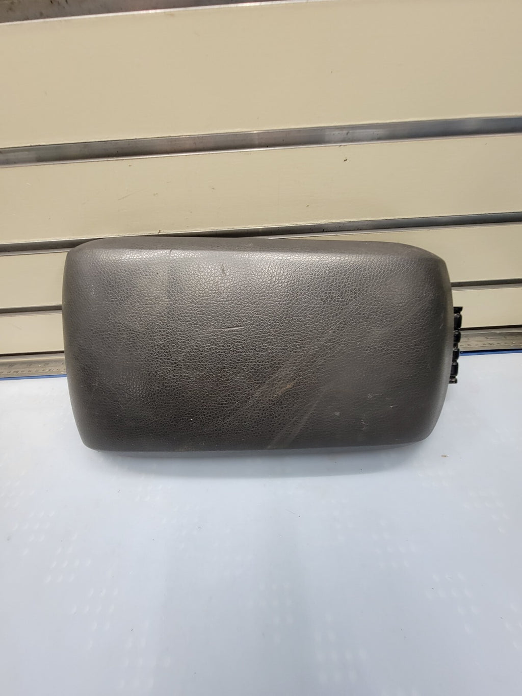 🔥2007-2010 Ford Edge Center Console Lid Leather Arm rest Assembly OEM Black