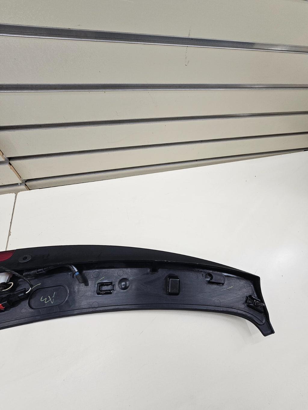 🔥04-08 Chrysler Pacifica Rear Liftgate Spoiler WING Third Brake Light Black OEM