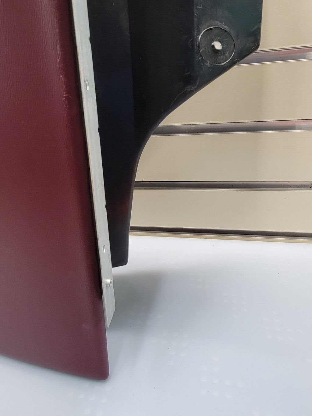 🔥1995-1997 Ford Crown Victoria Glove Box Burgundy w/ Hinge OEM 64269