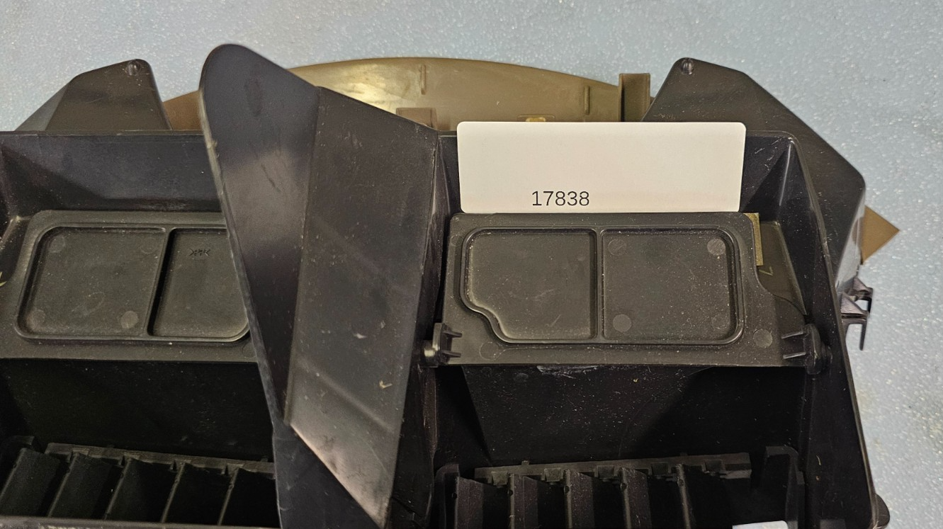 🔥04-08 Chevy Malibu Center Dash AC A/C HVAC AIR Vent Heater Tan OEM