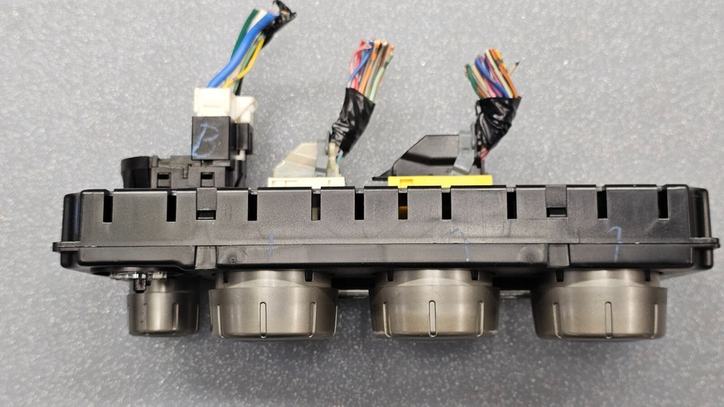 🔥05-07 Nissan Pathfinder Dash AC Heater Climate Control Temperature Conditioner