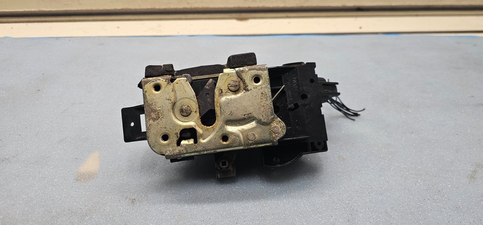 🔥02-08 Jaguar X-Type  Rear Door Lock Catch Latch actuator