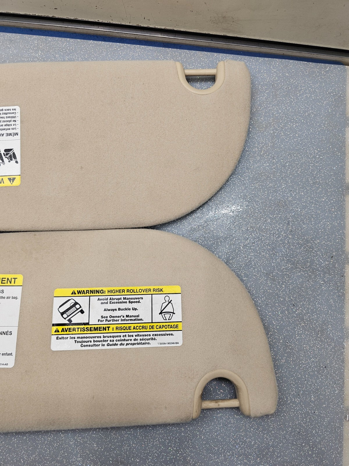 🔥02-05 Ford Explorer Sun Visor Sun Shade Pair Driver Passenger LH RH Tan OEM