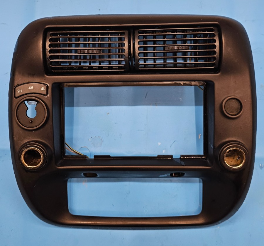 🔥95-10 Ranger Explorer Center Dash Radio Stereo Display Bezel Panel Black B2
