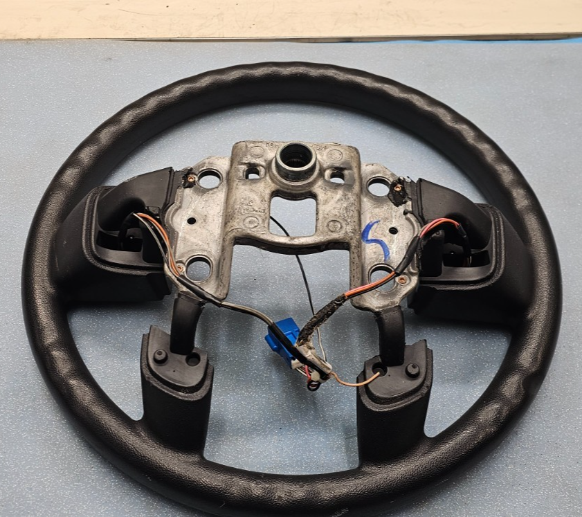 🔥05-06 CHEVROLET EQUINOX STEERING WHEEL CRUISE CONTROL BLACK OEM