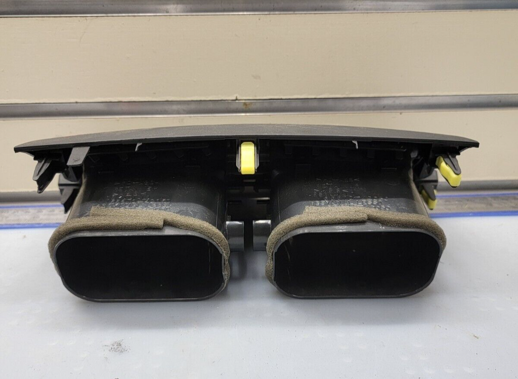🔥06-12 Toyota RAV4 Front Dash Center A/C Air Vent Grille Bezel Assembly OEM