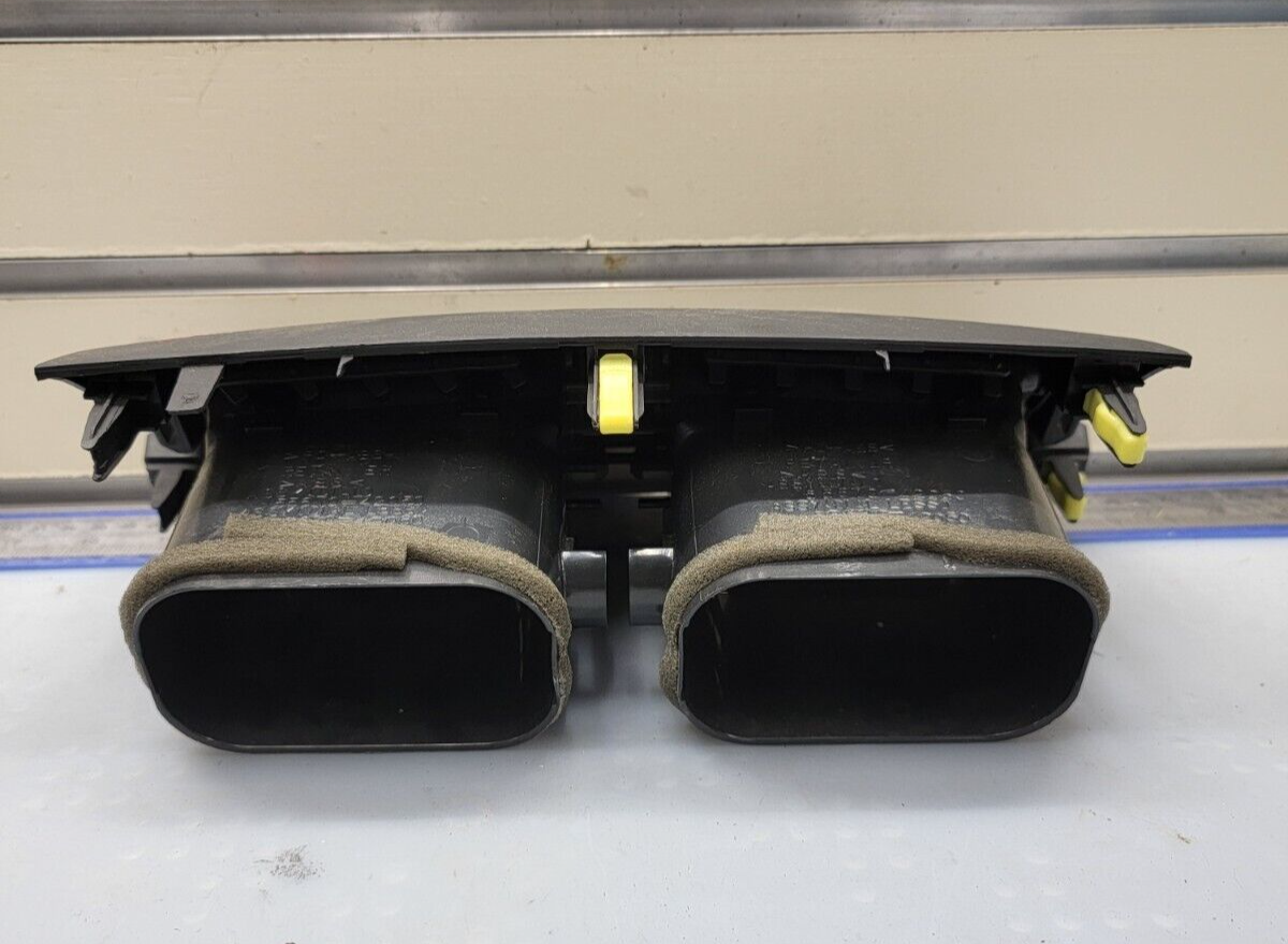 🔥06-12 Toyota RAV4 Front Dash Center A/C Air Vent Grille Bezel Assembly OEM