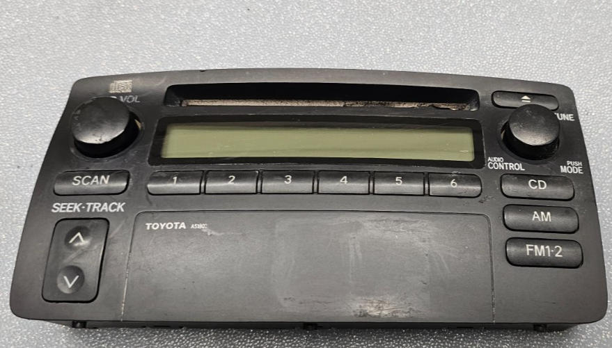 🔥03-05 Corolla Matrix Dash AM/FM Receiver Radio Stereo Audio Display CD Player