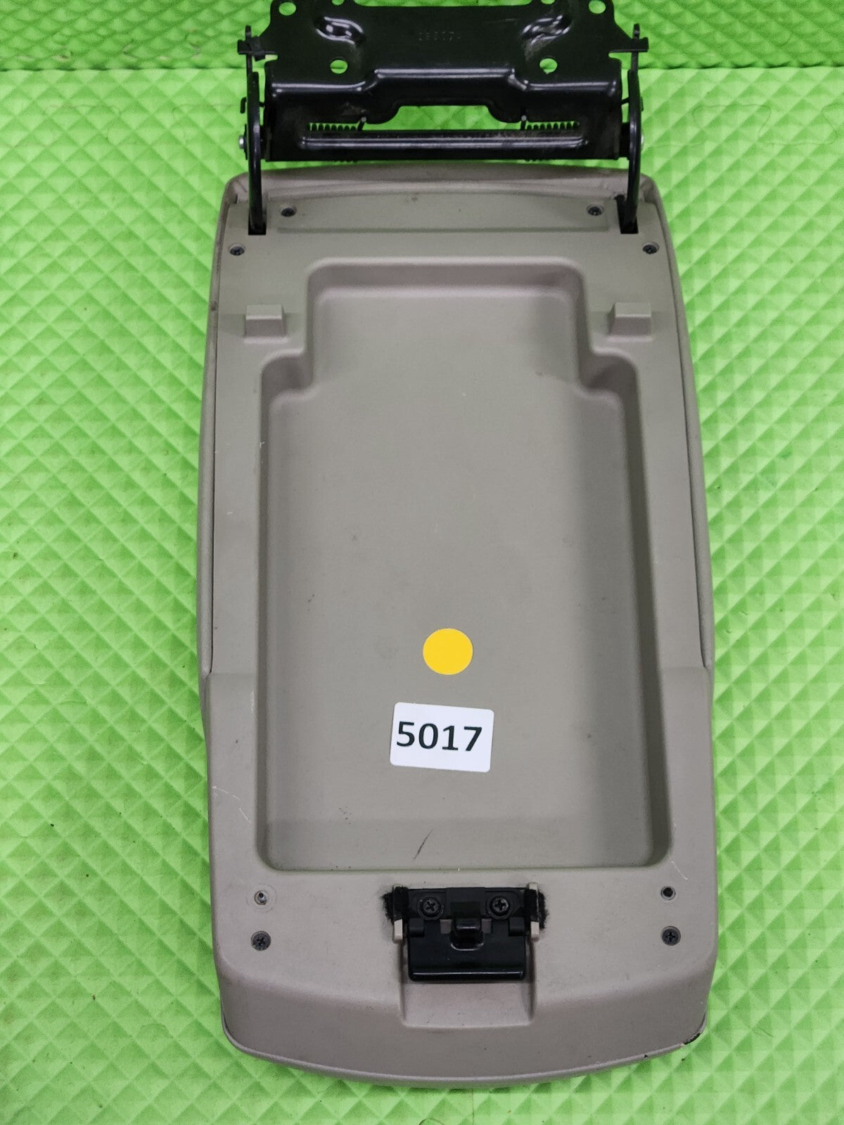 🔥2007-2011 TOYOTA CAMRY CENTER CONSOLE ARM REST LID COVER TOP PAD BOX TAN