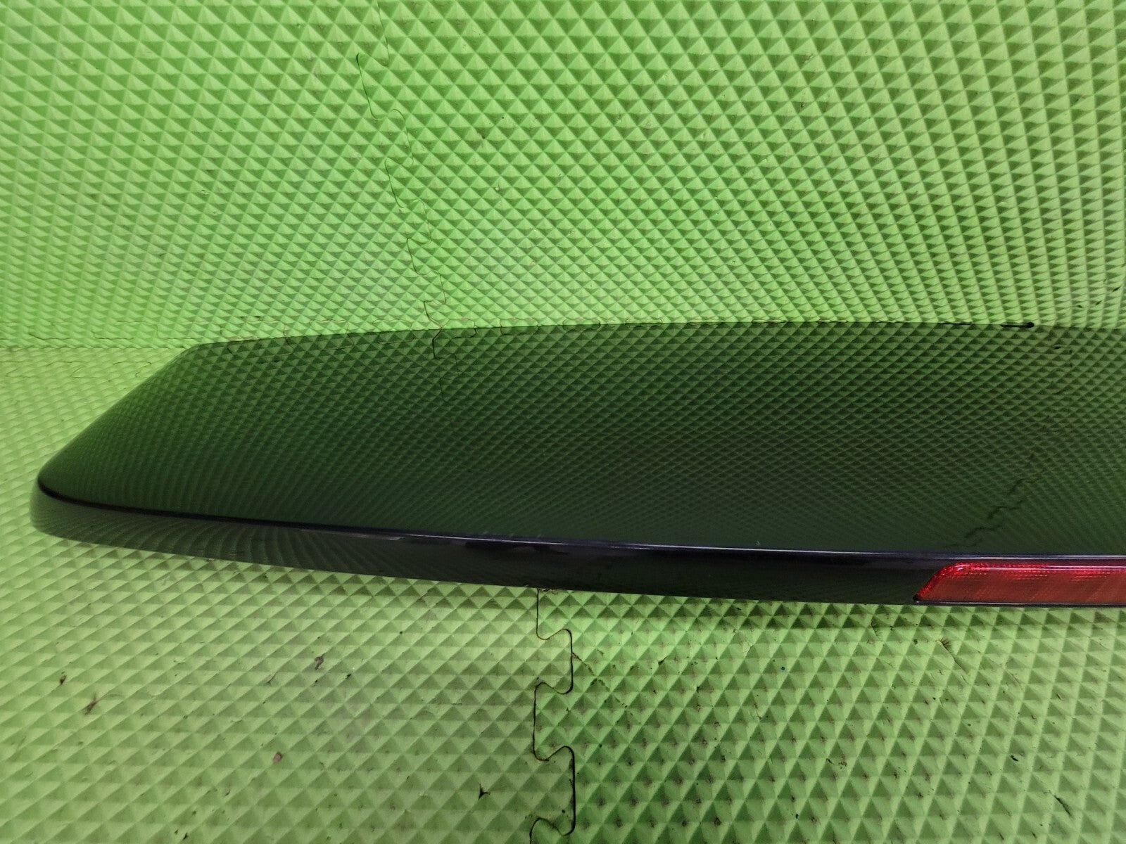 11-20 Dodge Grand Caravan Rear Upper Hatch Spoiler Wing Mount Break Light Black