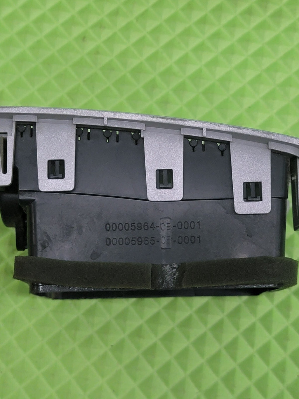 🔥2009-2012 DODGE RAM  A/C AIR VENT OUTLET HEADLIGHT SWITCH OEM