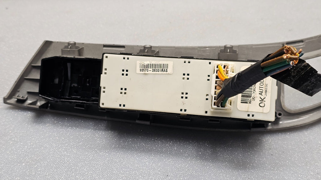 🔥11-13 HYUNDAI ELANTRA LEFT DRIVER MASTER POWER WINDOW CONTROL SWITCH BLACK OEM