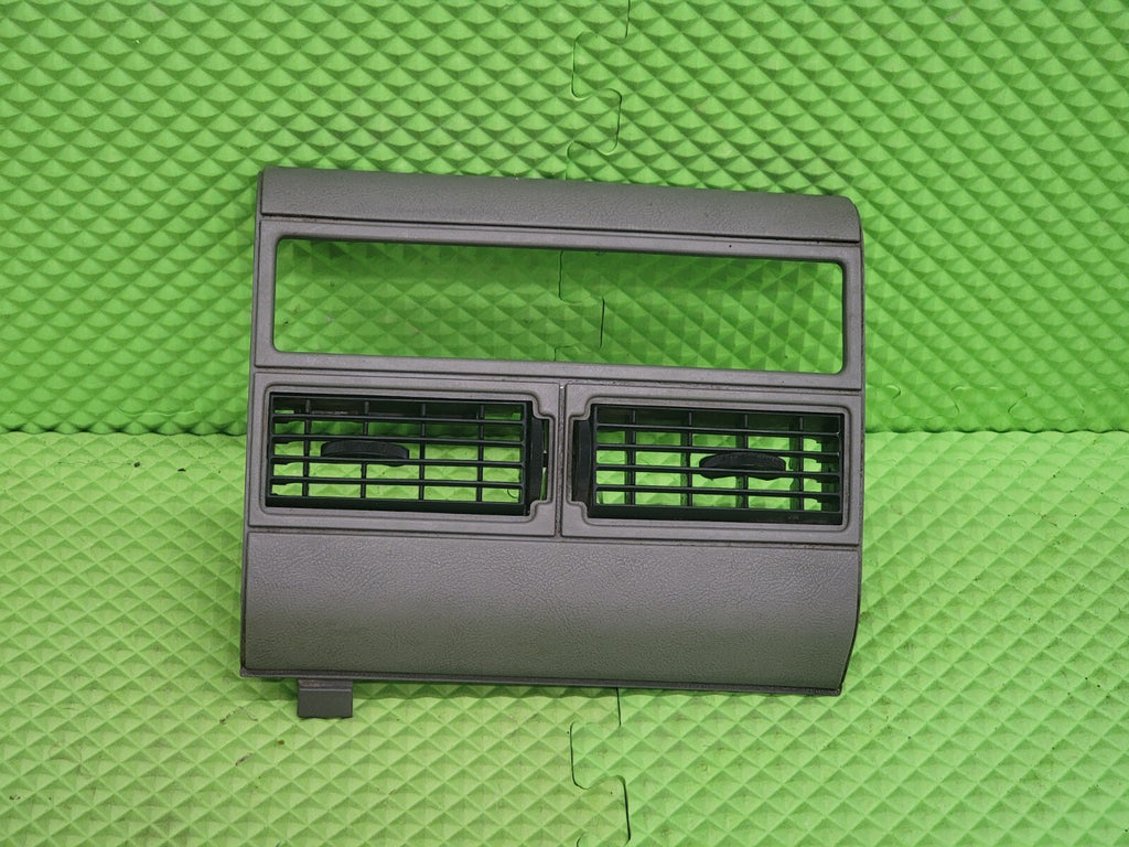 🔥88-94 Chevy GMC Suburban Silverado Tahoe Blazer Center Dash bezel gray