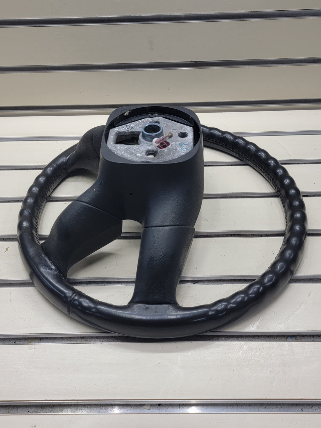 🔥03-06 SILVERADO SIERRA YUKON TAHOE SUBURBAN STEERING WHEEL LEATHER BLACK
