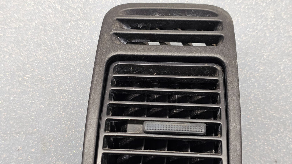 🔥01-05 Honda Civic Dash Center Left Driver Air Vent  Heater Conditioning Black