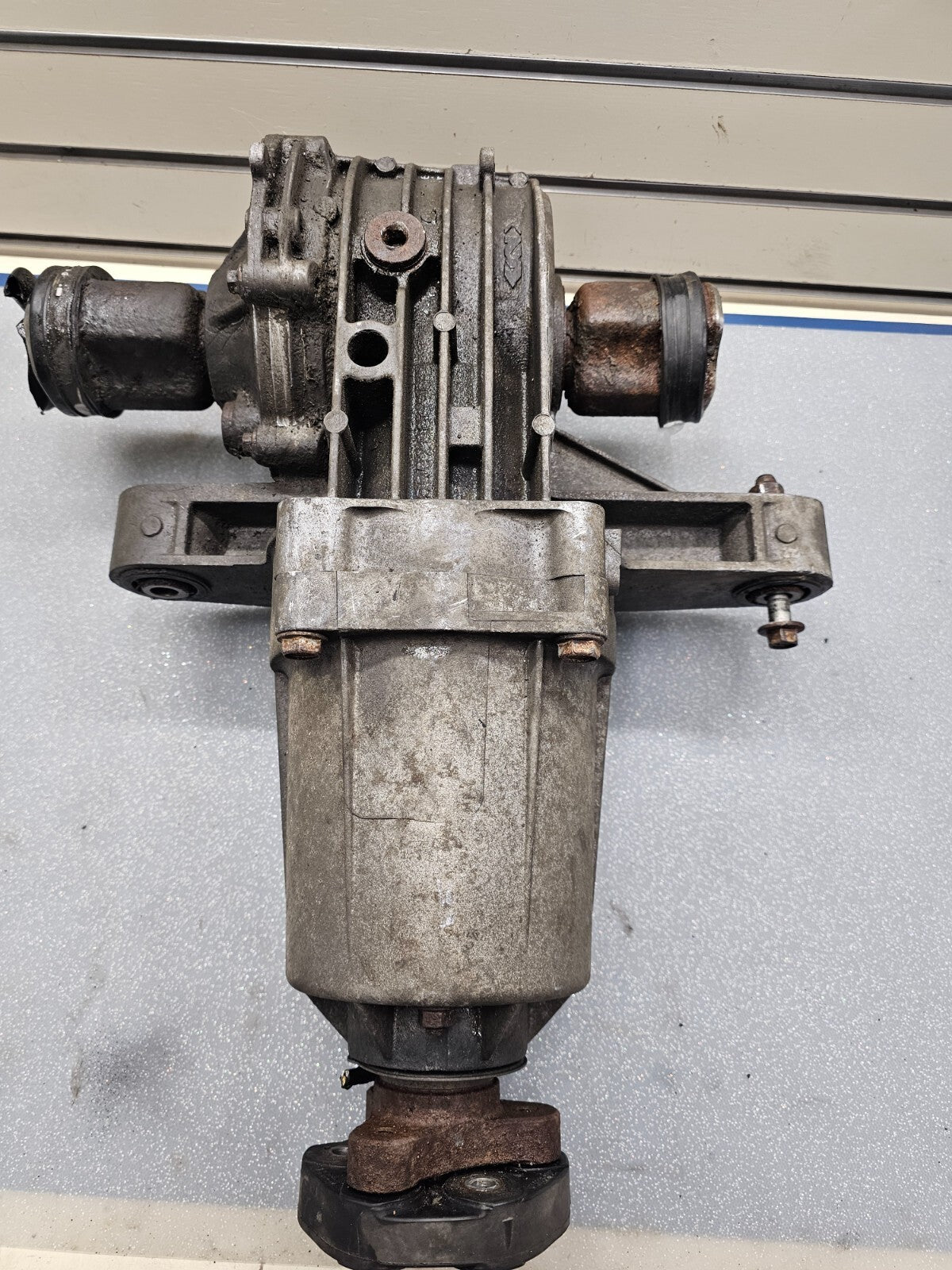 🔥09-19 JOURNEY/08 AVENGER/ 08 SEBRING AWD Rear Axle Differential Carrier OEM