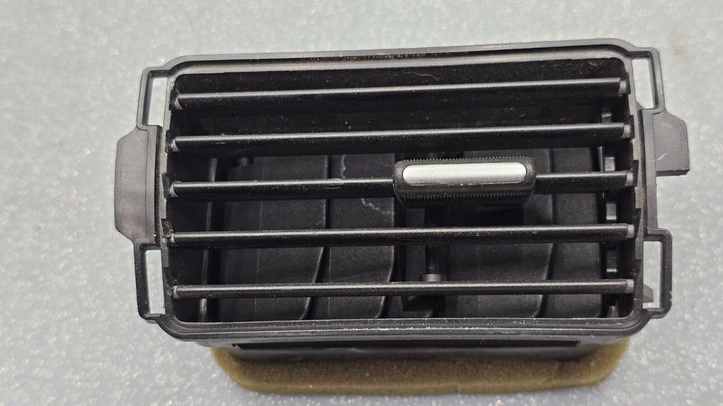 🔥05-07 FORD FIVE HUNDRED Dash Left Driver  AIR VENT  Conditioning Black