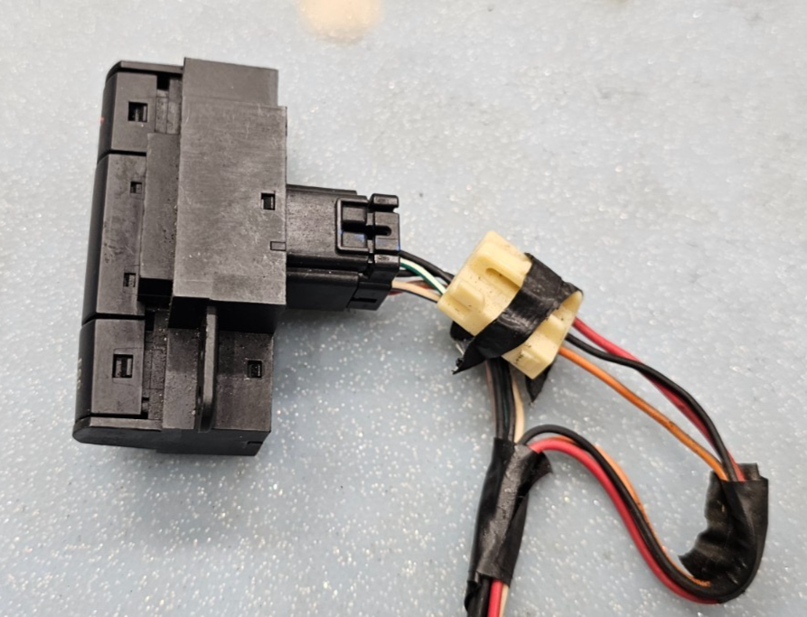 🔥05-10 Chrysler 300 Grand Caravan Hazard Warning Light Control Switch Black OEM