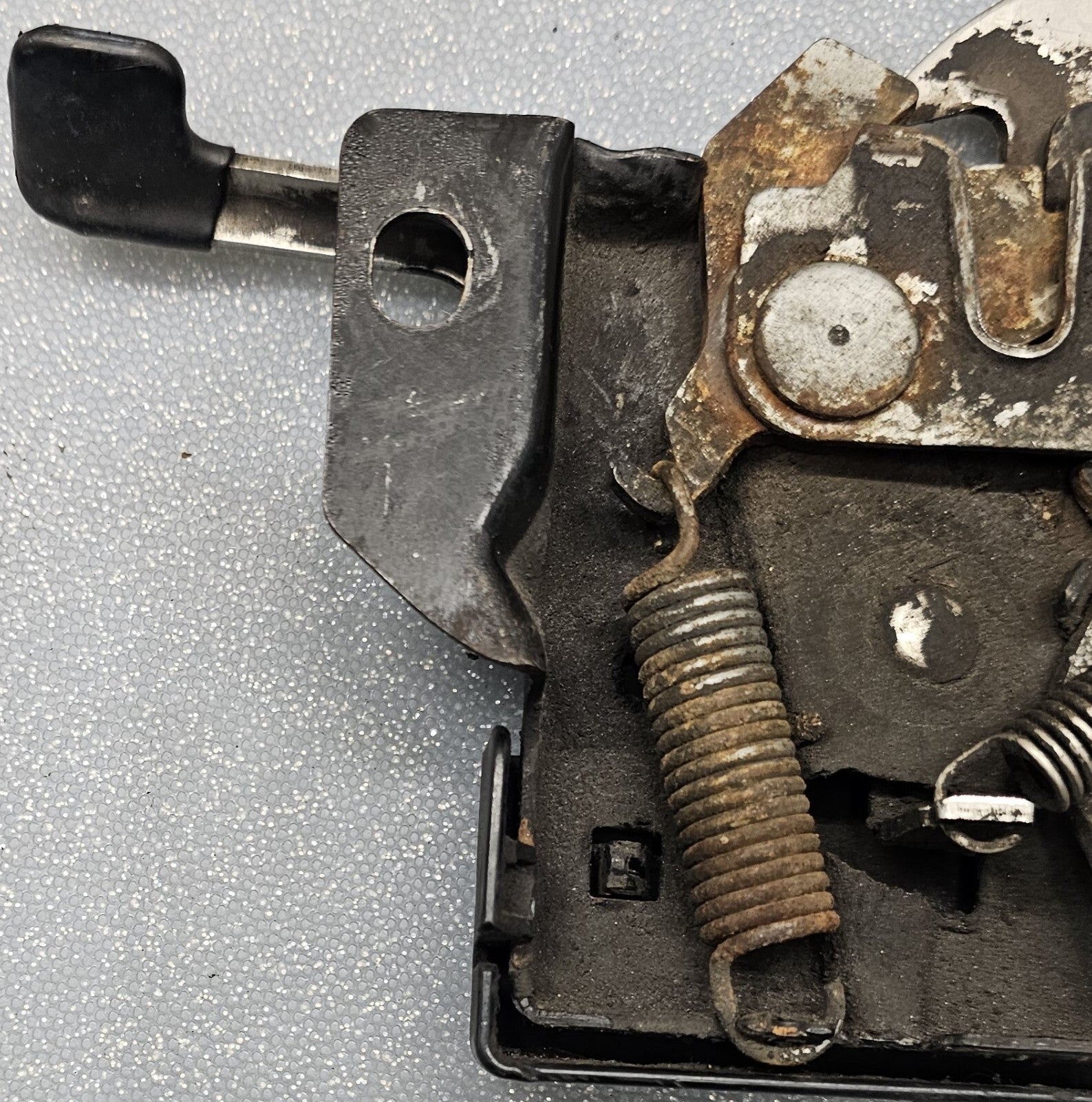 97-01 Honda CRV Front Engine Hood Release Bonet Lever Locking Latch Actuator OEM