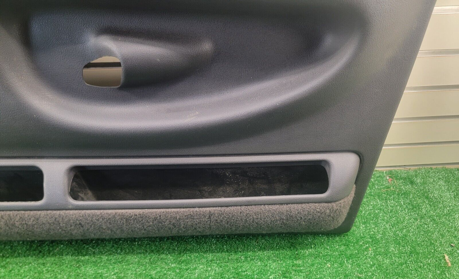 🔥98-01 Dodge Ram 1500 2500 RIGHT PASSENGER Front Door Trim Panel black auto D10