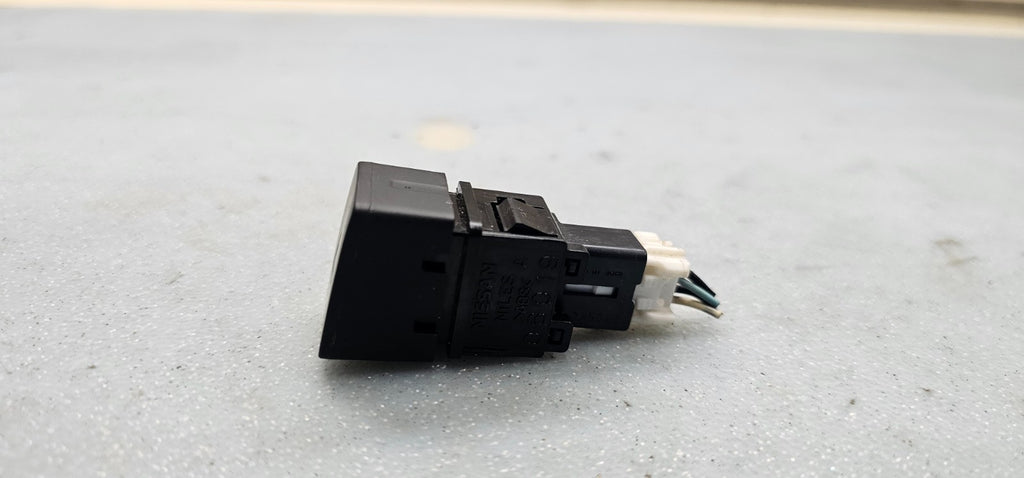 🔥07-13 Nissan Altima Hazard Emergency Warning Light Button Switch OEM