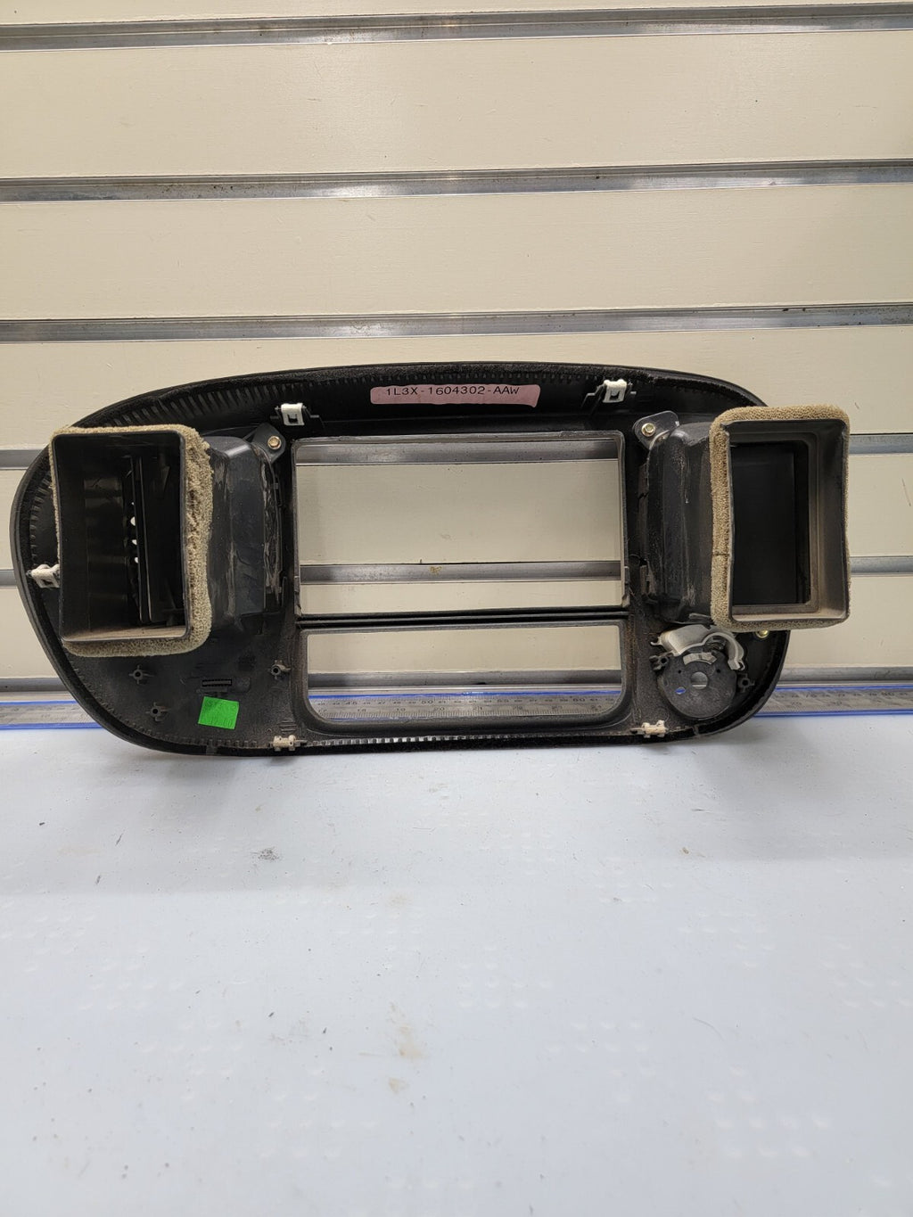 🔥97-03 Ford F150 Center Dash Radio Climate Trim BEZEL Panel AIRBG Line TAN