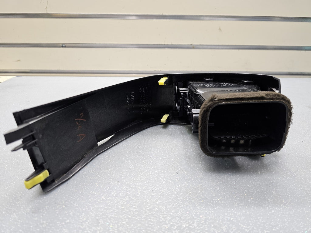 🔥04-09 Toyota PRIUS Dash A/C  AIR VENT COVER TRIM Front RIGHT Passenger Side