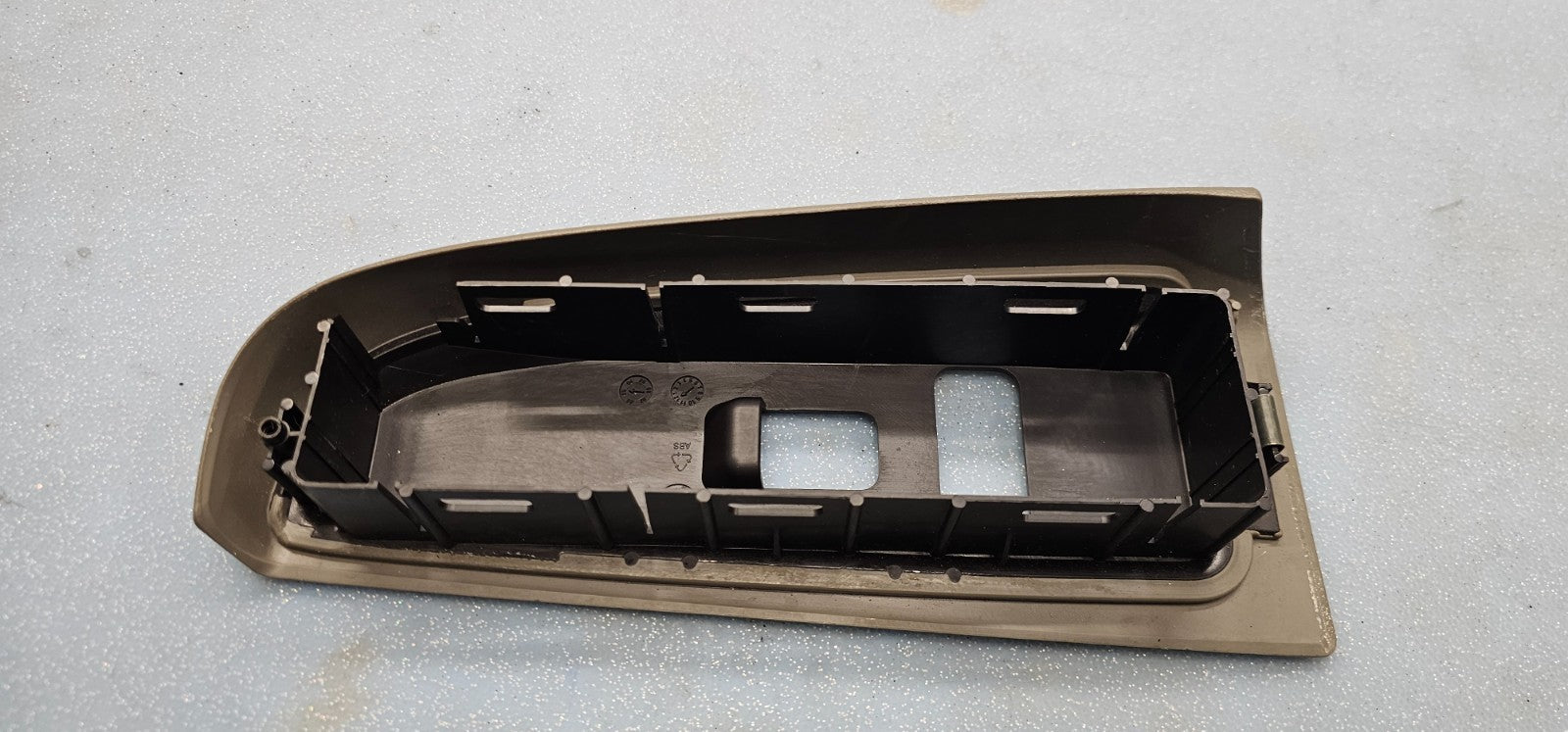 🔥03-06 Silverado SIERRA Door Window Switch FRONT RIGHT Passenger TAN/Black