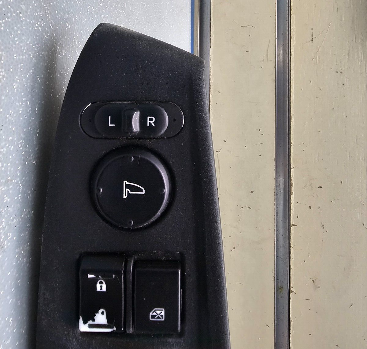 08-12 ACCORD Left Driver Door Master Power Window Lock Switch Assembly Black OEM