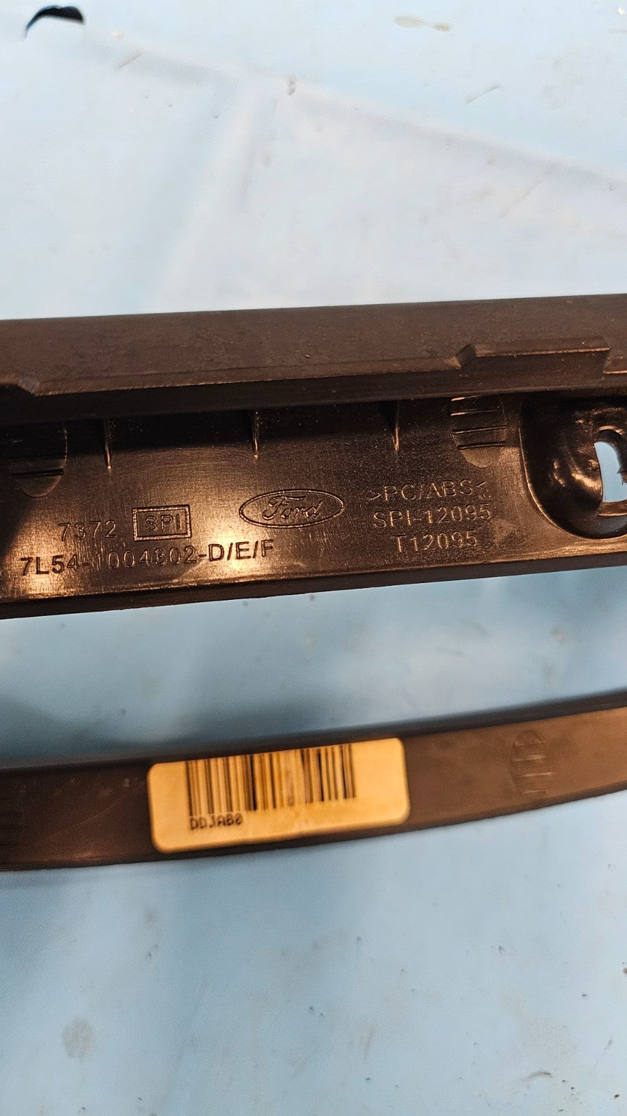 95-10 Ranger EXPLORER Center Dash Radio Stereo Display Bezel Trim Panel BLACK B2