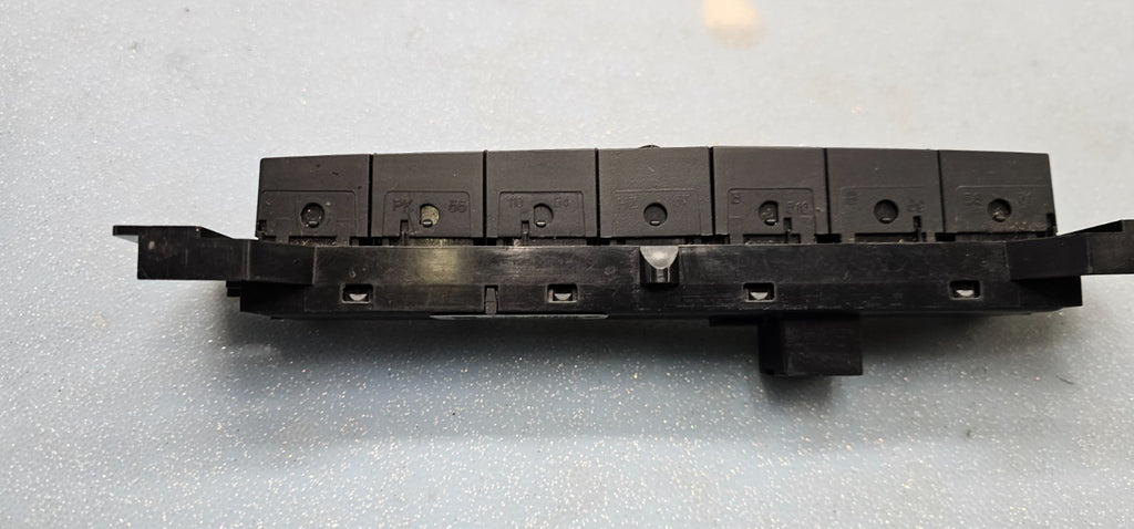 🔥08-10 Grand Cherokee Commander Hazard Light Parking Assist Control Switch 