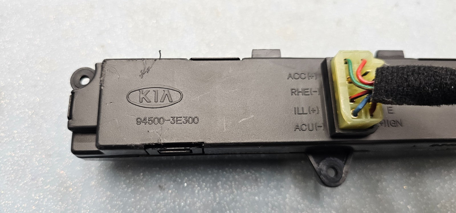 🔥03-09 KIA SORENTO Digital Clock Display Screen Black OEM