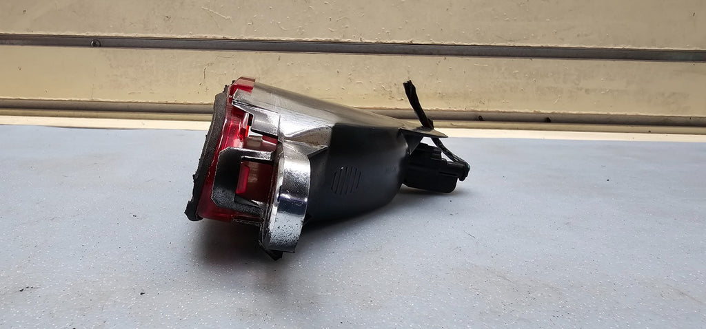 🔥2007-2010 Chrysler Sebring Sedan Third Brake Light High Mount Stop Lamp OEM