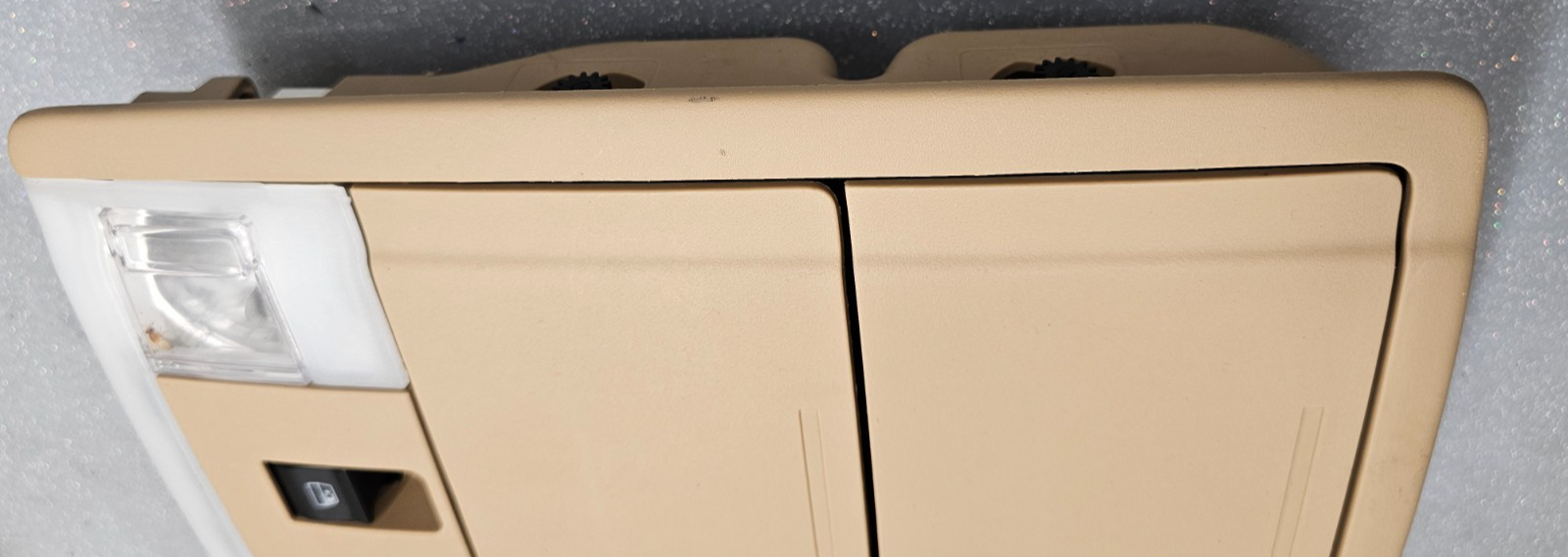 🔥07-19 EDGE TAURUS F150 FRONT OVERHEAD CONSOLE DOME LIGHT STORAGE ASSEMBLY TAN