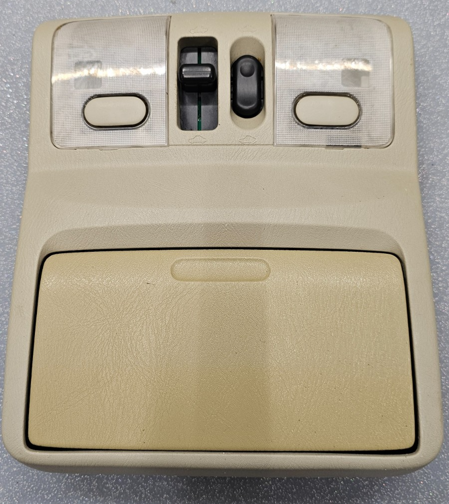 🔥01-04 INFINITI I30 I35 Overhead Console Dome Map Light Lamp Assembly Tan OEM