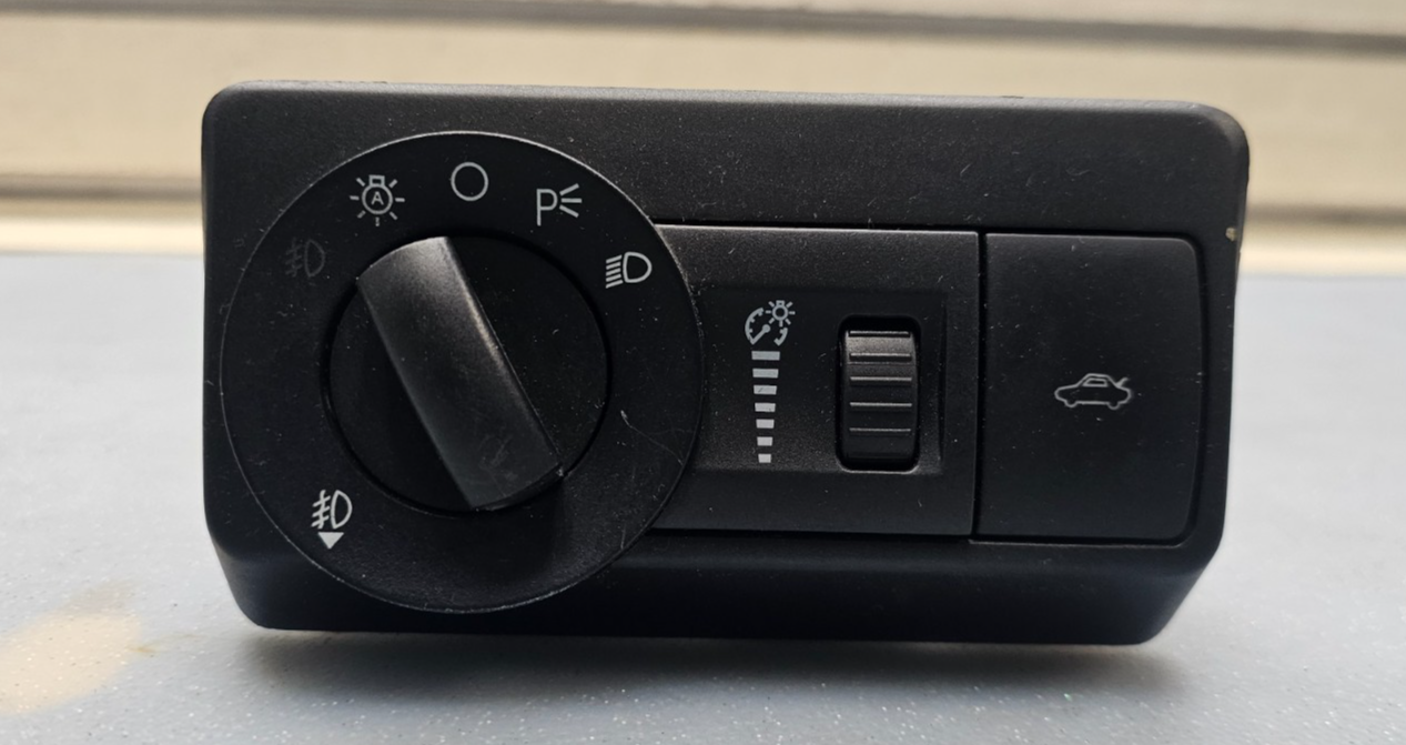 🔥06-09 Fusion Milan Dash Headlight Panel Dimmer Trunk Switch Assembly black