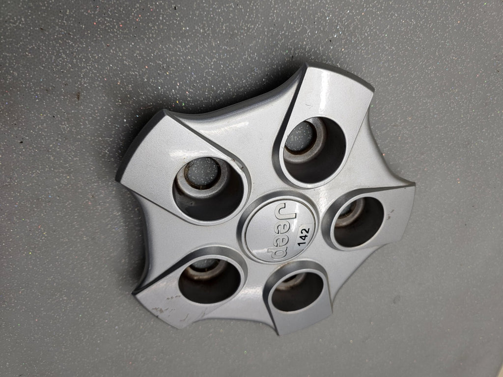 07-17 Jeep Patriot Compass Front Rear wheel Tire Center Cap Hubcap Cover Silver