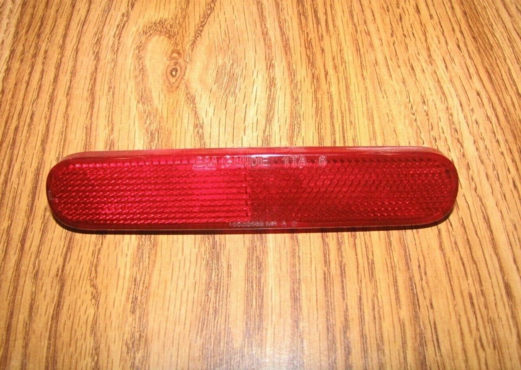 🔥06-11 CHEVROLET HHR REAR SIDE LH DRIVER MARKER LIGHT ASSEMBLY REFLECTOR BUMPER