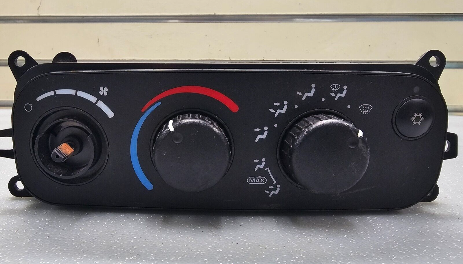 02-05 Dodge RAM 1500 Dash AC Heater Climate Temperature Control Air Conditioner