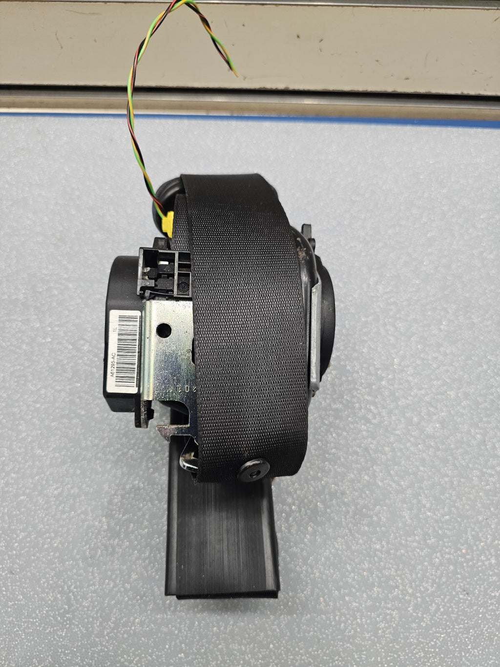 🔥2010 - 2013 FORD TRANSIT CONNECT DRIVER SIDE FRONT SEAT BELT RETRACTOR