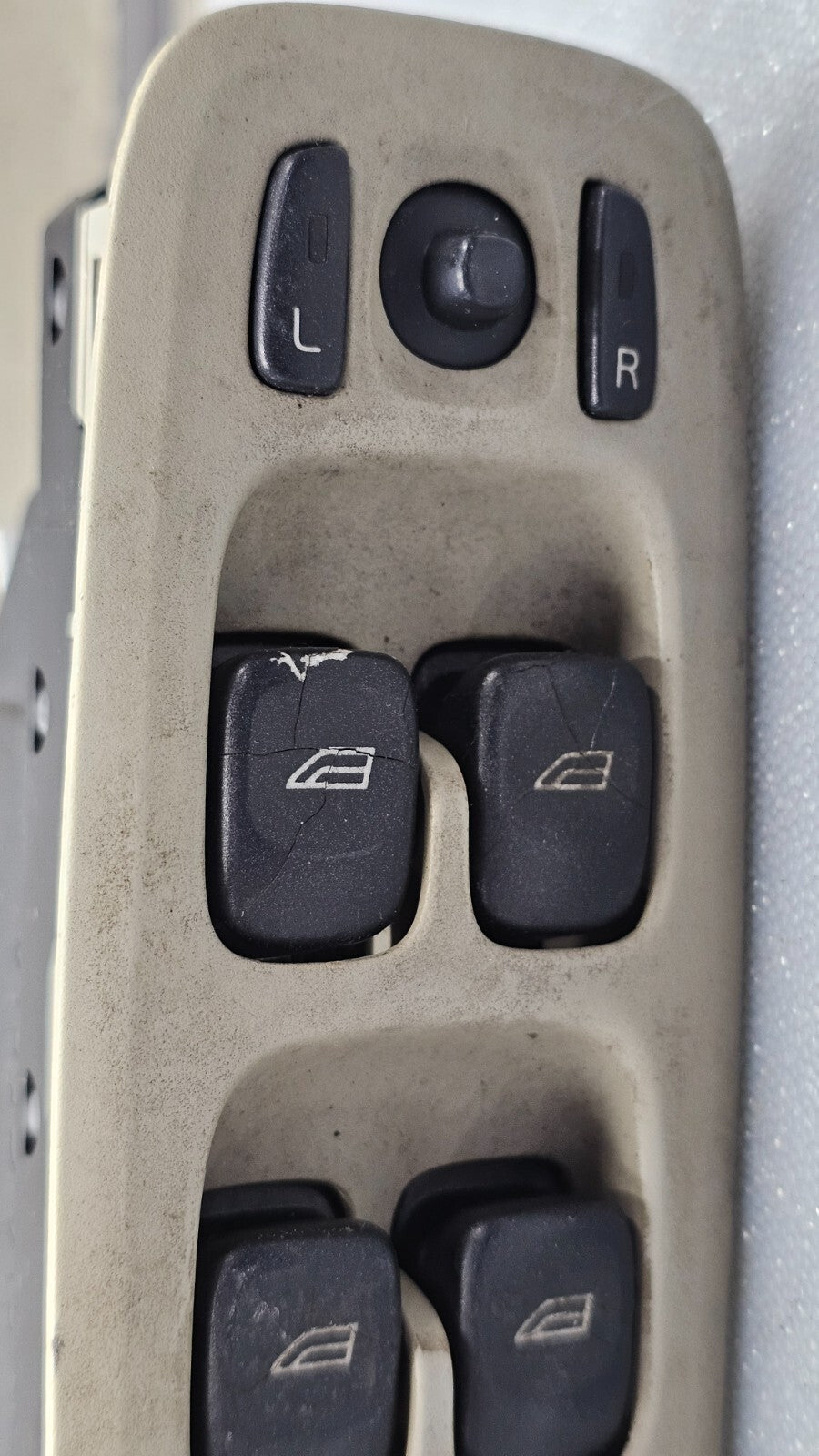 99-14 VOLVO S60 S80 V70 XC90 Front Left Driver Door Master Window Switch LT TAN