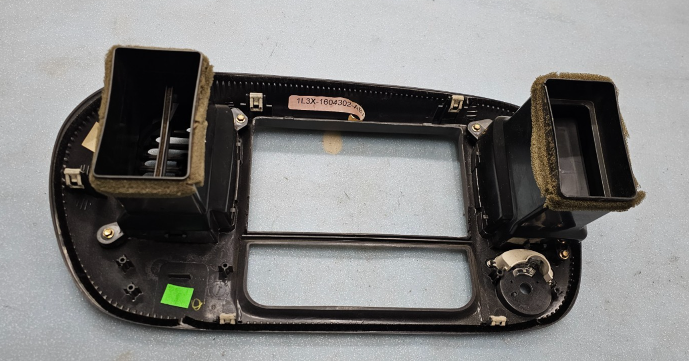 🔥97-03 Ford F-150 Dash Radio Stereo Climate BEZEL Trim Panel Line DK GRAY B1