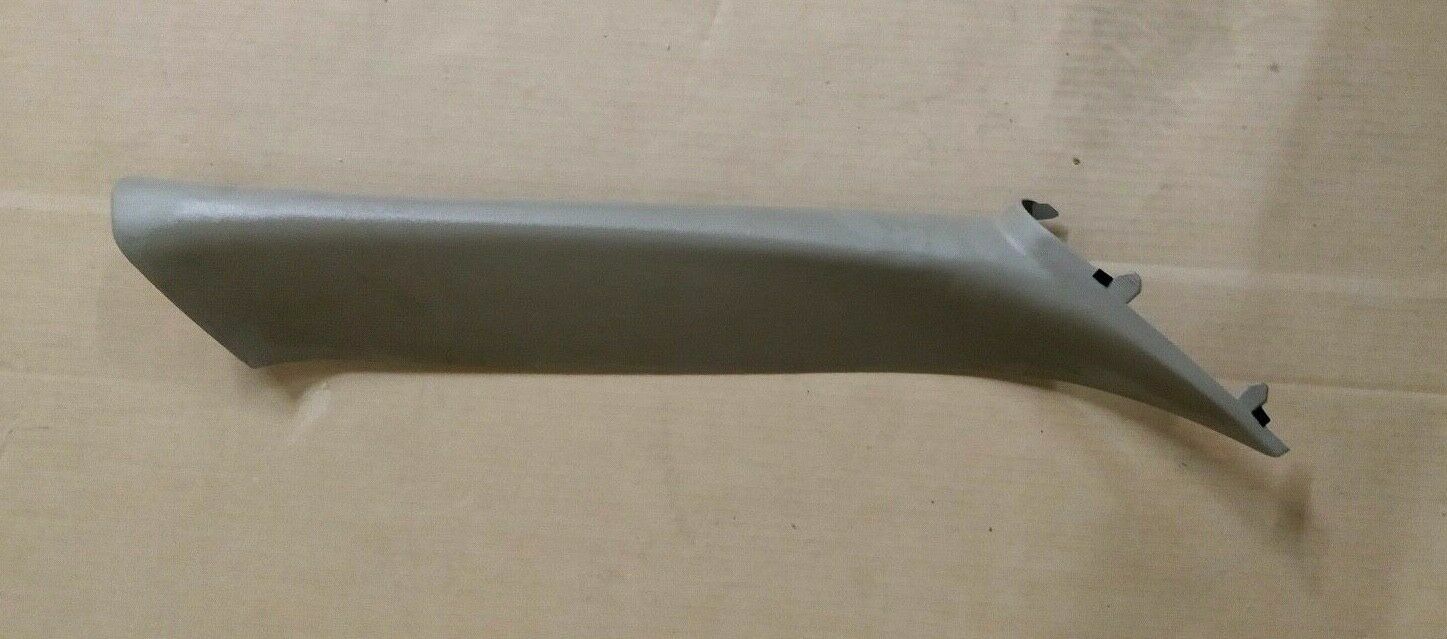 99-06 SILVERADO SIERRA Roof Molding A PILLAR Trim RIGHT Passenger LIGHT TAN P3