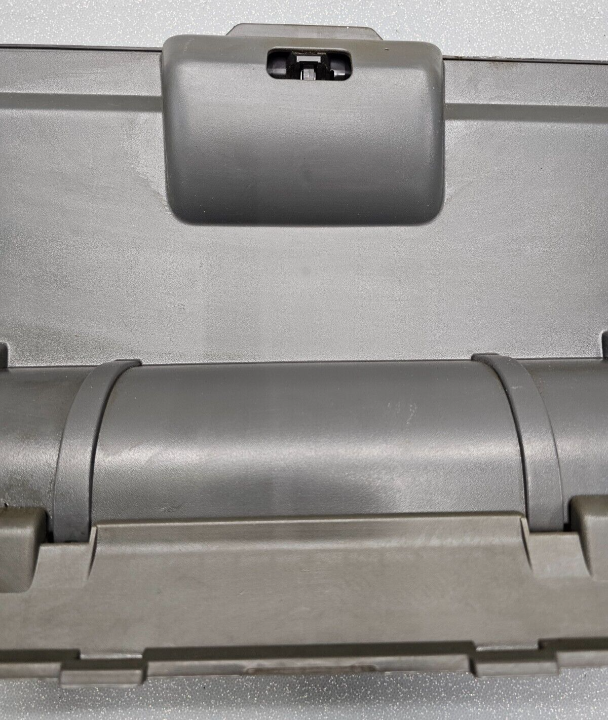 🔥13-18 DODGE RAM LARAMIE UPPER GLOVE BOX STORAGE COMPARTMENT DOOR ASSEMBLY GRAY
