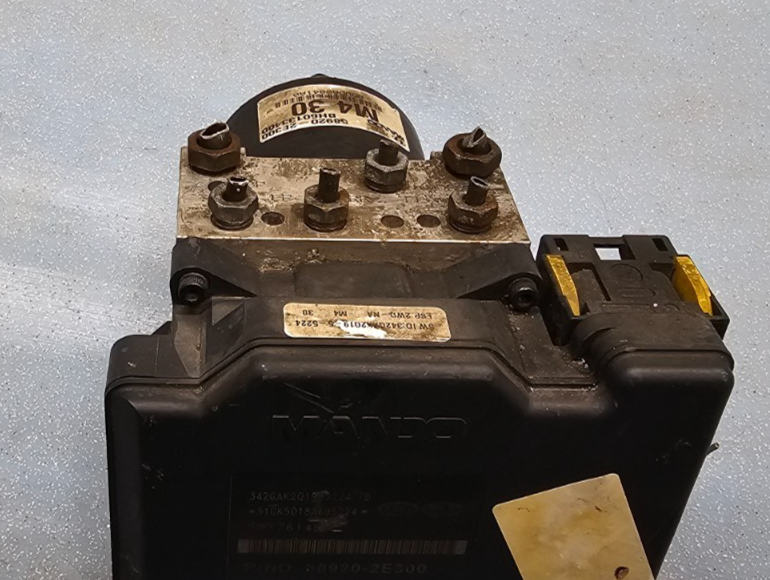 🔥04-09 Hyundai Tucson 05-10 kia Sportage ABS AWD Brake Pump Module Motor Assy