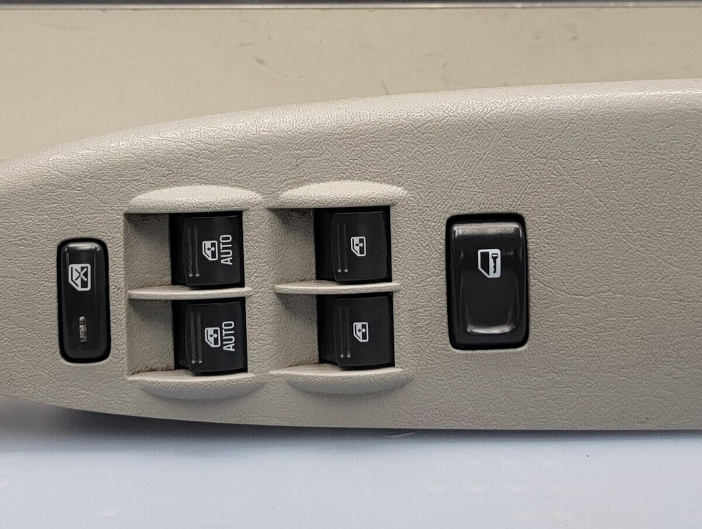 🔥06-09 Chevy TRAILBLAZER Window Switch Front LEFT Master Driver Side LIGHT grey