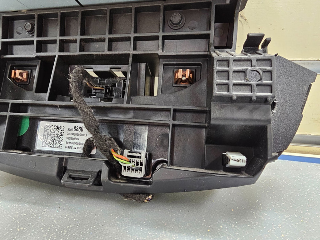 🔥16-19 Chevy Cruze Dash Front Center Radio Control Panel OEM