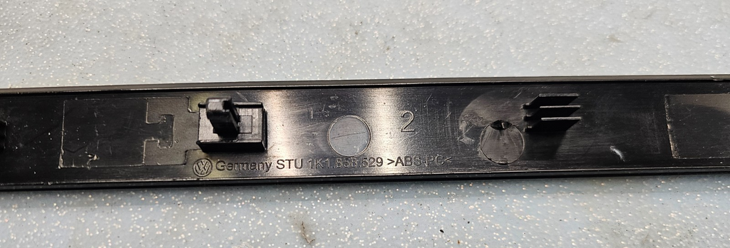 🔥05-08 VW Jetta 08-11 EOS Right Dash Trim Moulding OEM GRAY