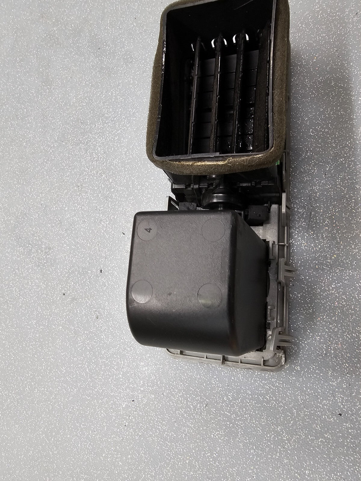 🔥09-12 DODGE RAM A/C DASH LEFT SIDE AIR VENT OUTLET HEADLIGHT SWITCH BEZEL OEM